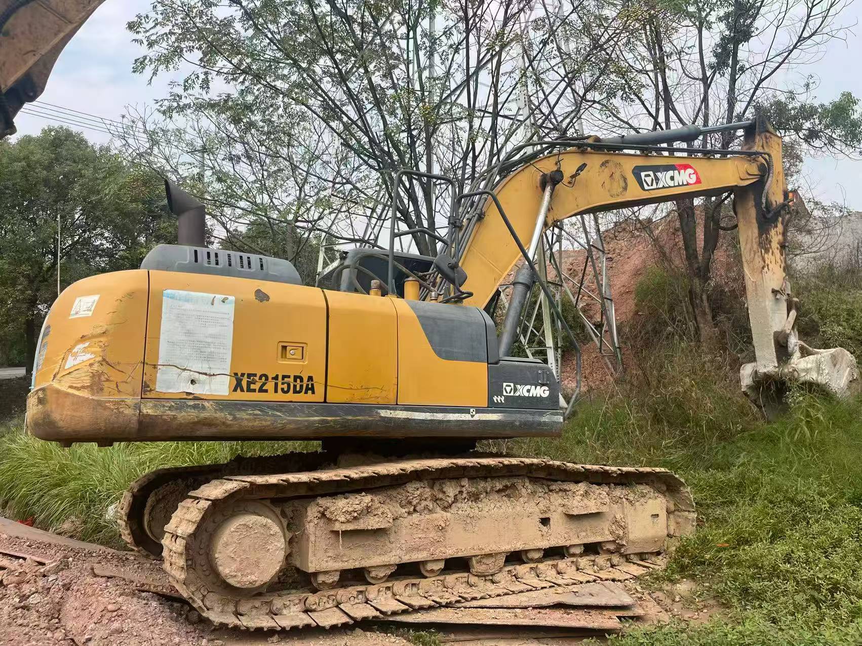 Buy XCMG XE200 Used Excavator / 2