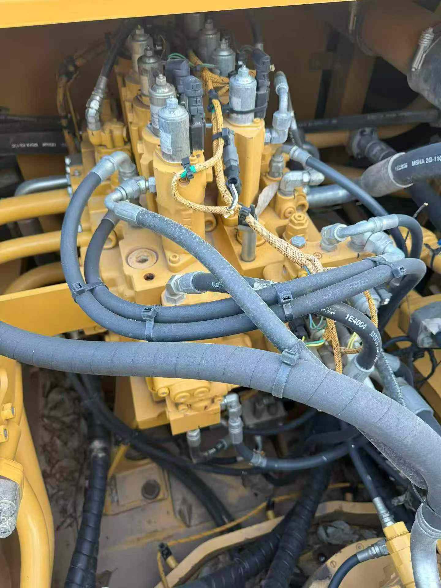 Buy Caterpillar 350L Used Excavator / 5
