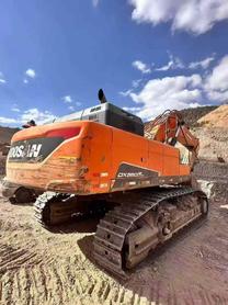 Buy Doosan DX560LC-9C ACE Used Excavator / 2 Buy Doosan DX560LC-9C ACE Used Excavator / 2
