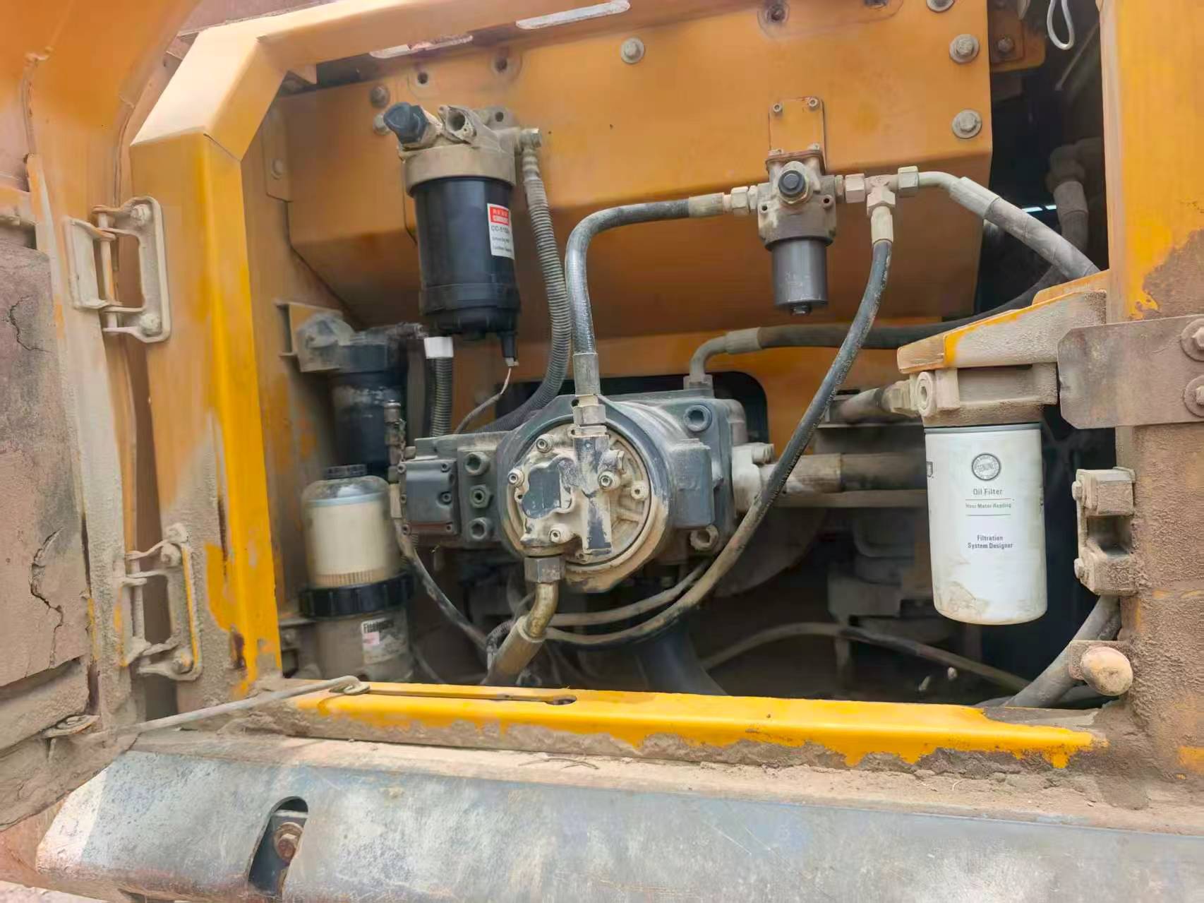 شراء XCMG XE245D مستعمل حفارة