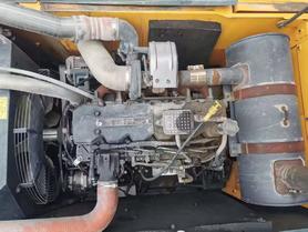 Buy Hyundai R225-7 Used Excavator / 2 Buy Hyundai R225-7 Used Excavator / 2
