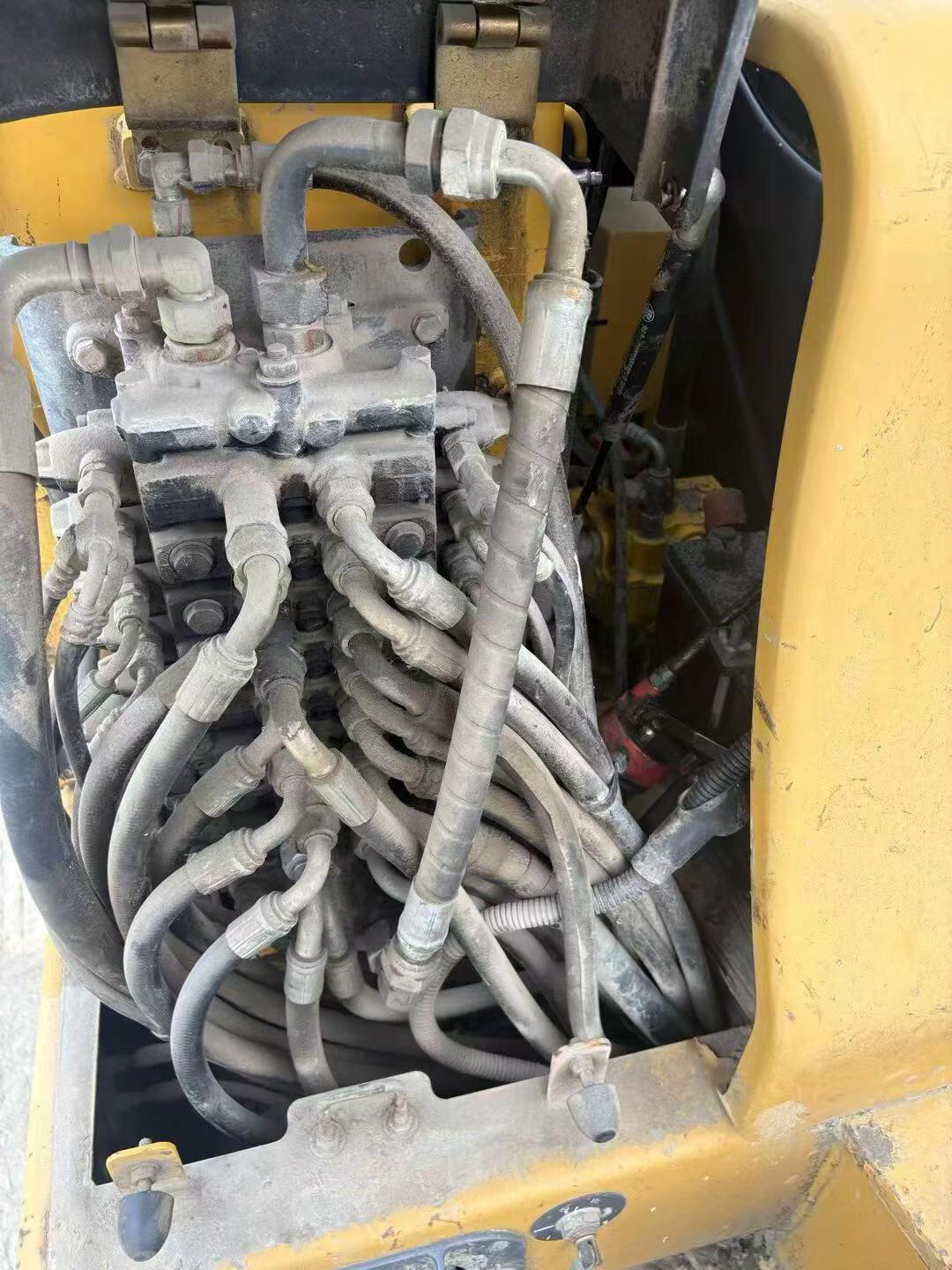 Buy XCMG XE60 Used Excavator / 7