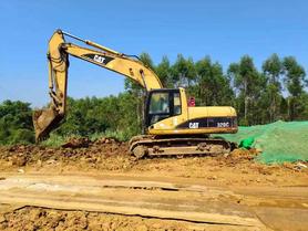 Buy Caterpillar 320A Used Excavator / 2 Buy Caterpillar 320A Used Excavator / 2