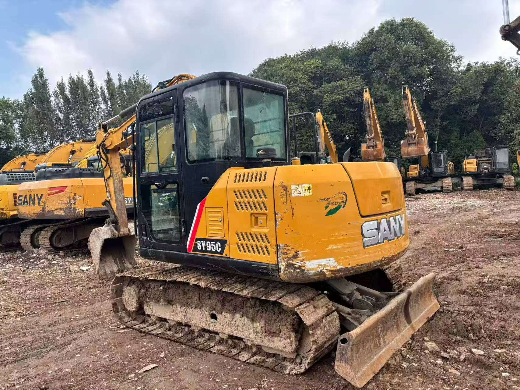 Buy Sany SY75 Used Excavator / 2
