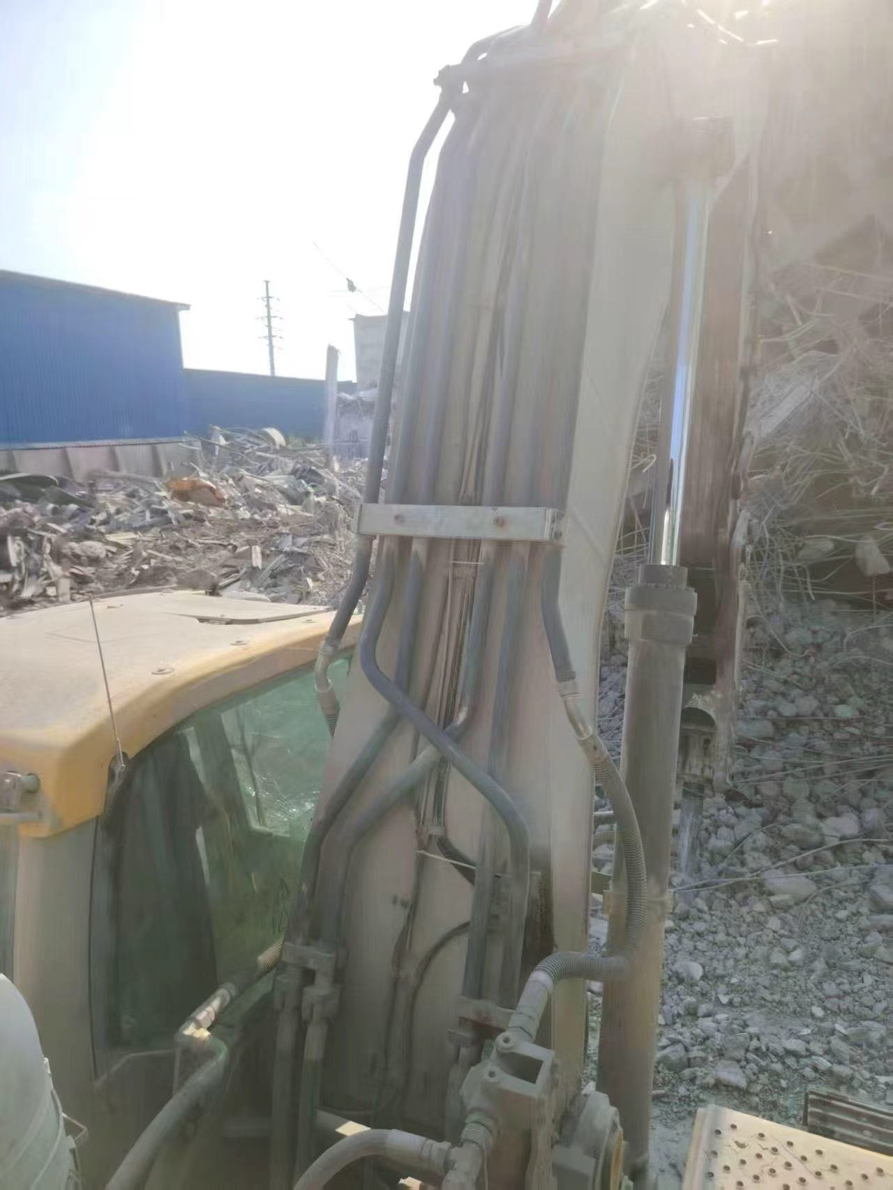 Buy Volvo L350F Used Excavator / 2