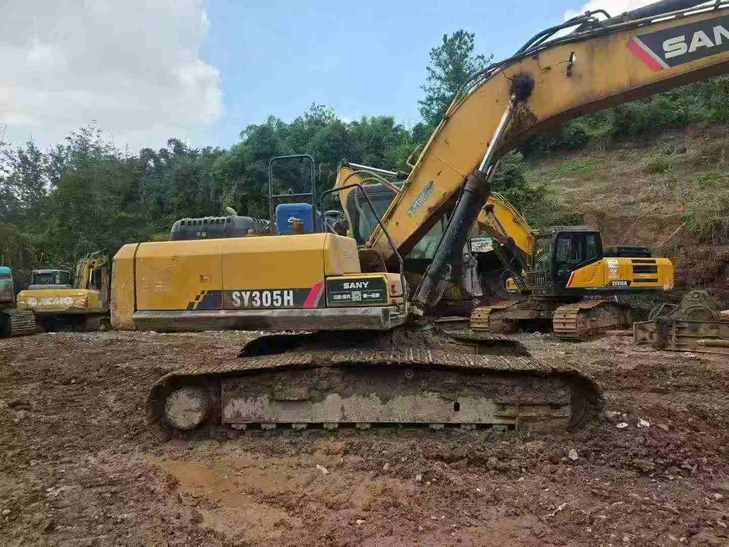 Buy Sany SY245H Used Excavator / 1