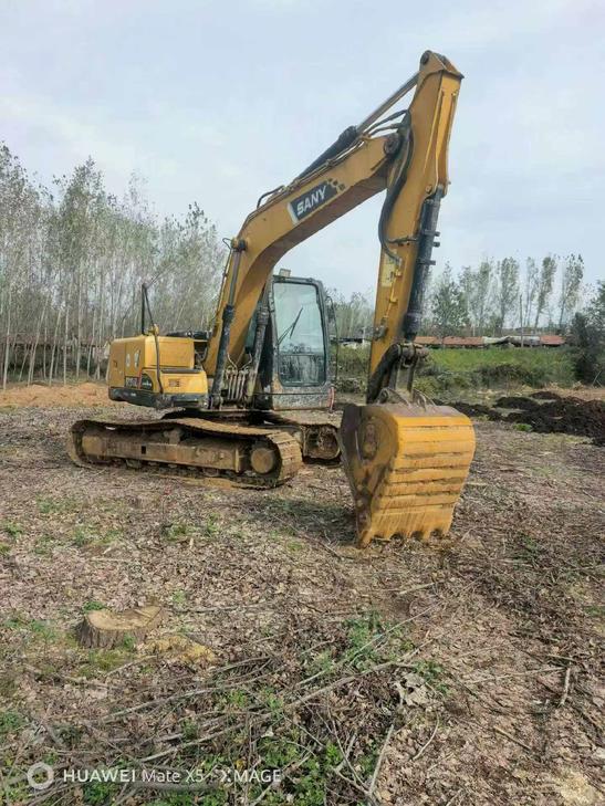 Buy Sany SY135 Used Excavator / 1