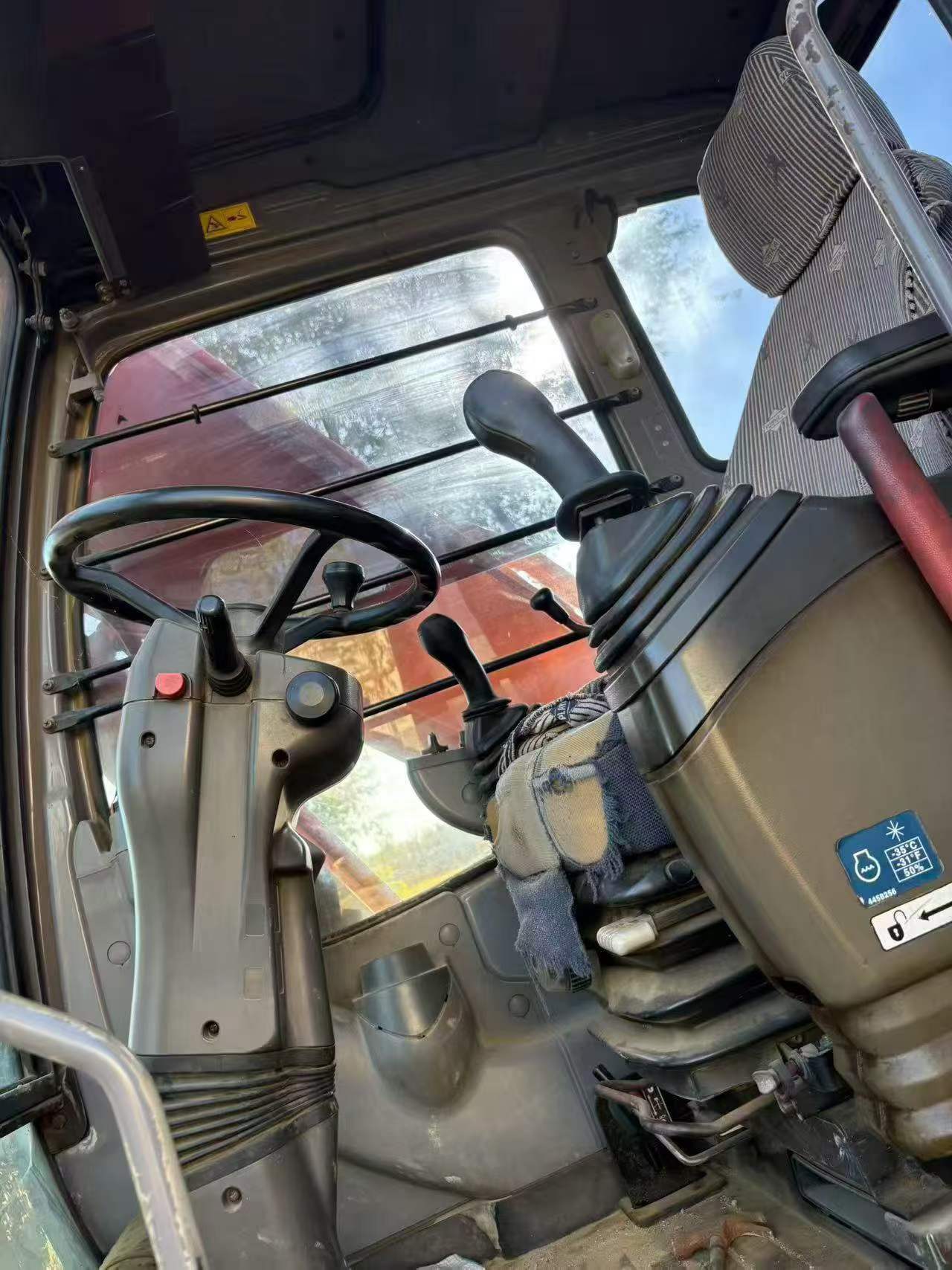 Buy Hitachi ZX160W Used Excavator / 5