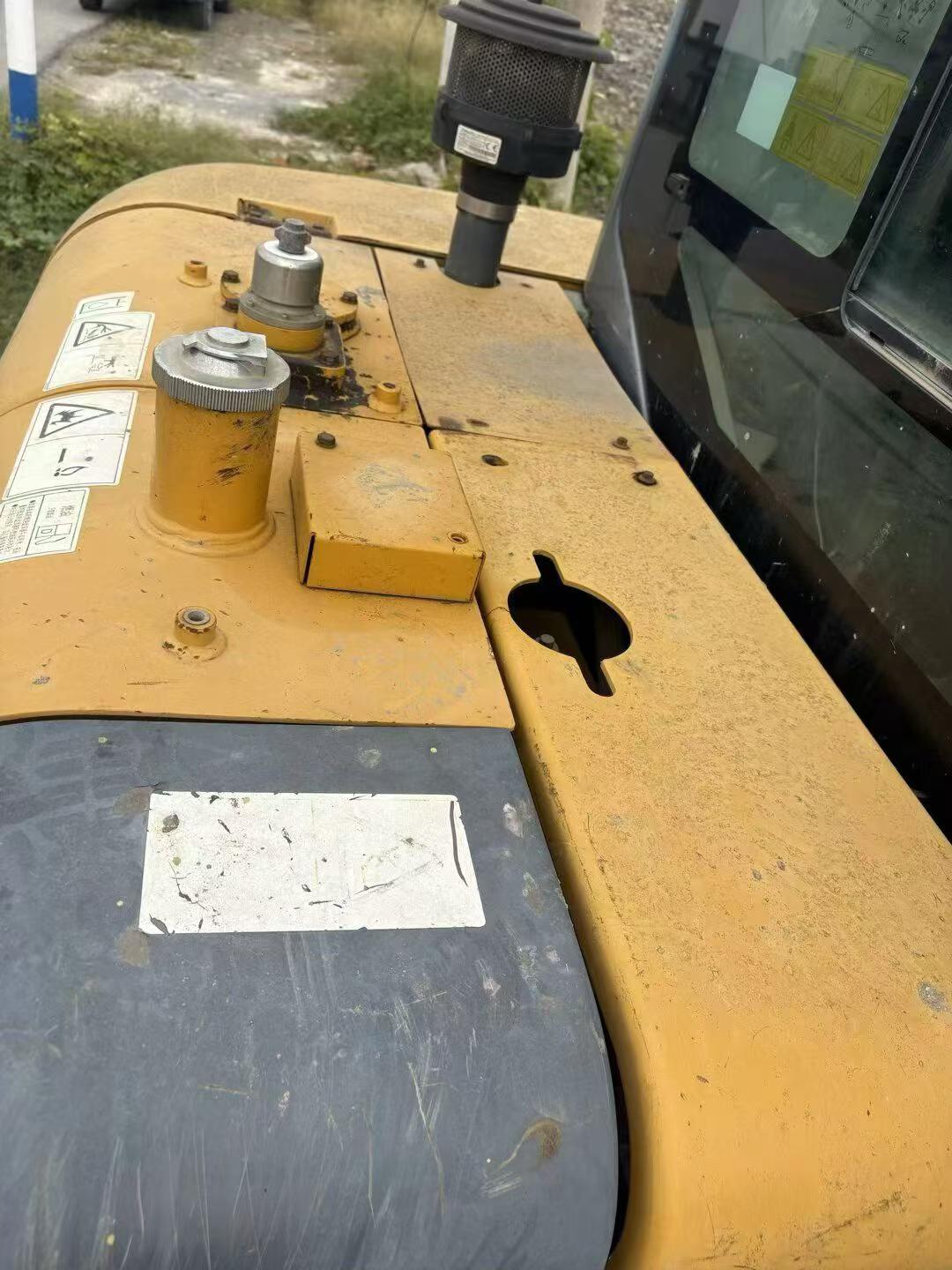 Buy XCMG XE60 Used Excavator / 9