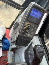 Buy Hyundai R215-7 Used Excavator / 8 Buy Hyundai R215-7 Used Excavator / 8