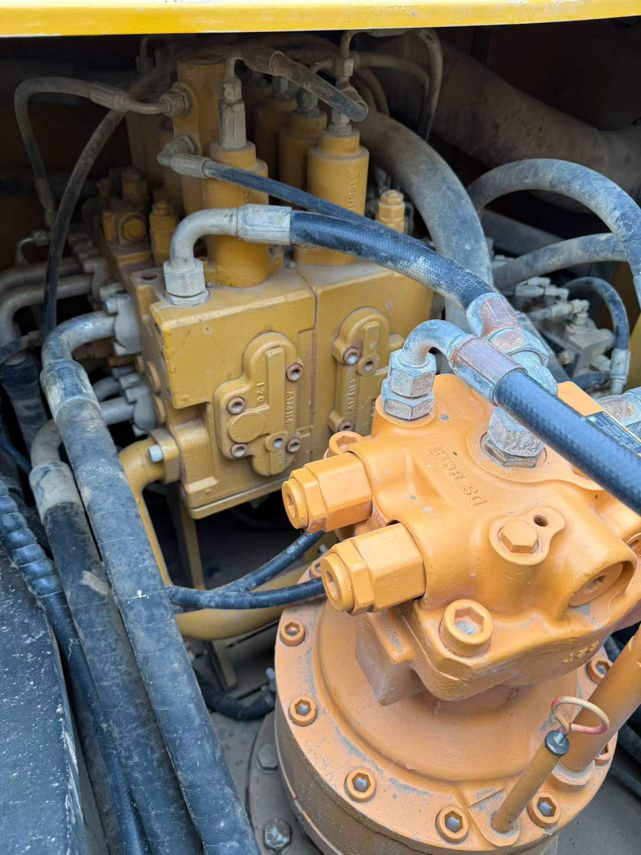 Buy Sany SY205C Used Excavator / 5