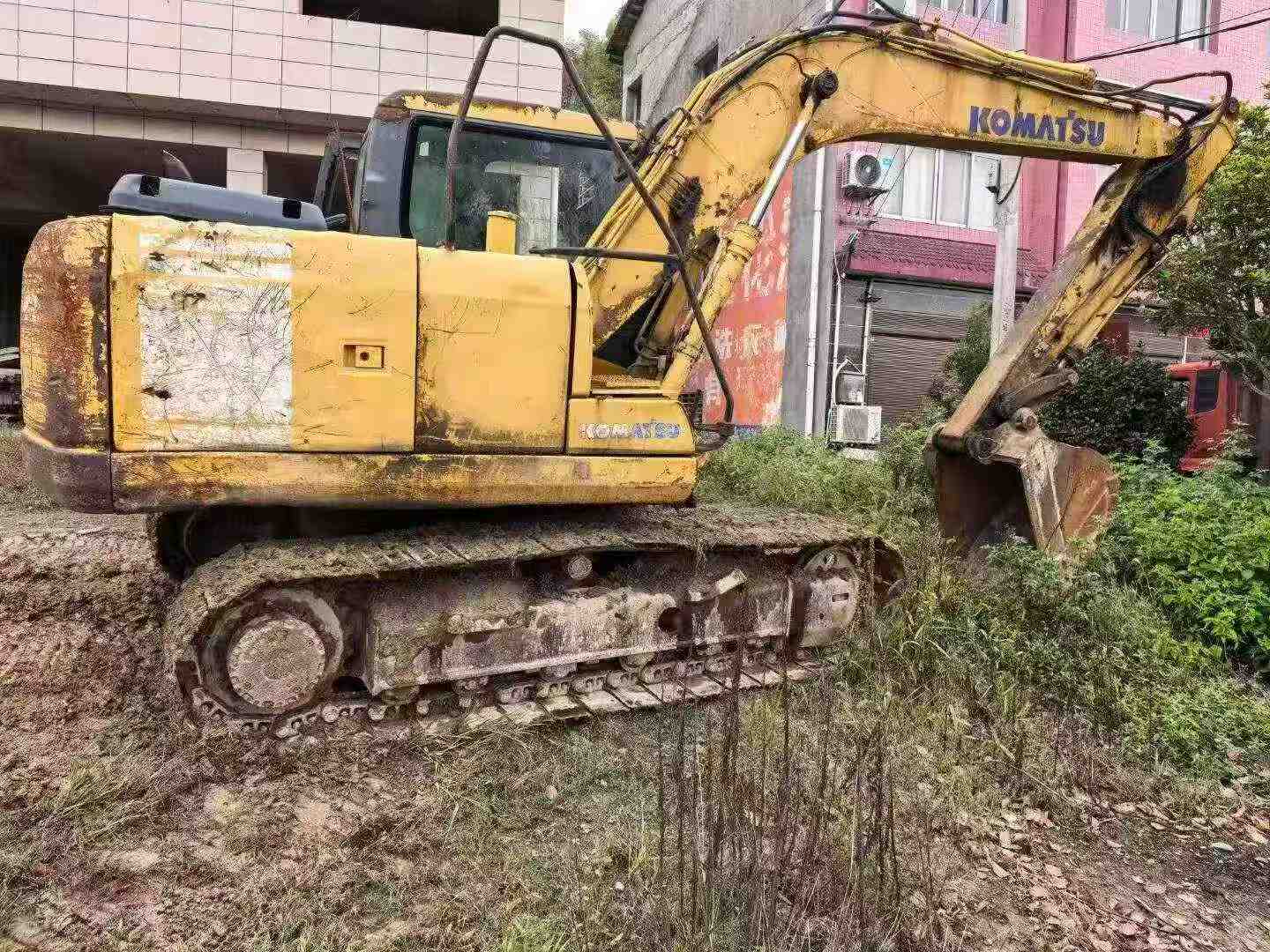Buy Komatsu PC110-7 Used Excavator / 3