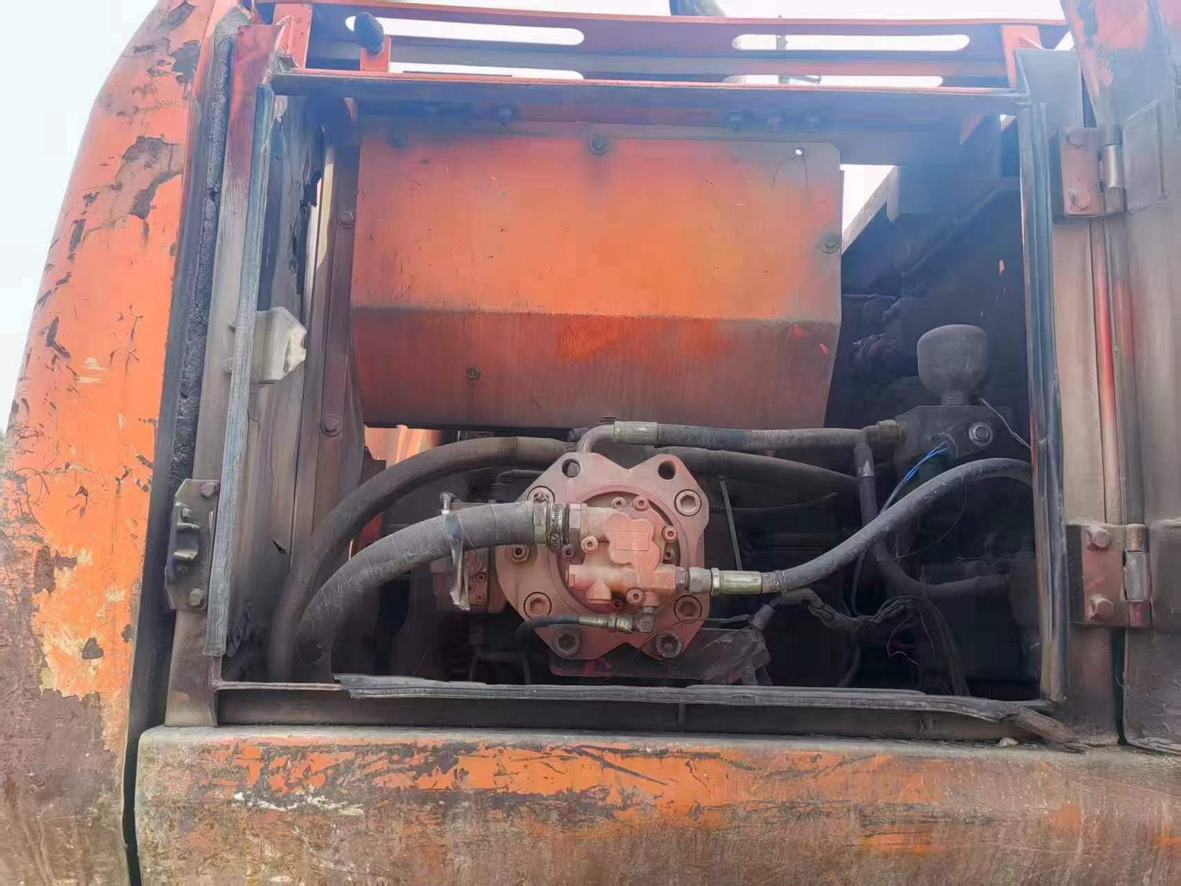 Buy Doosan DH215-7 Used Excavator / 5