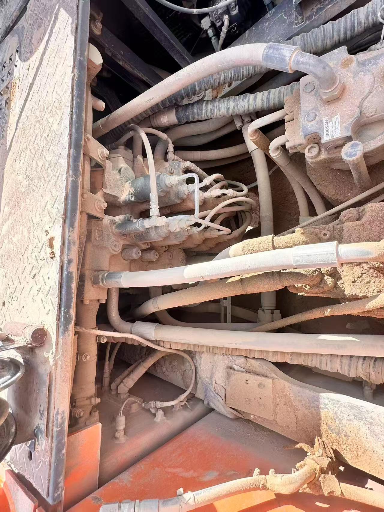 شراء حفارة Doosan DX30Z مستعملة / 5