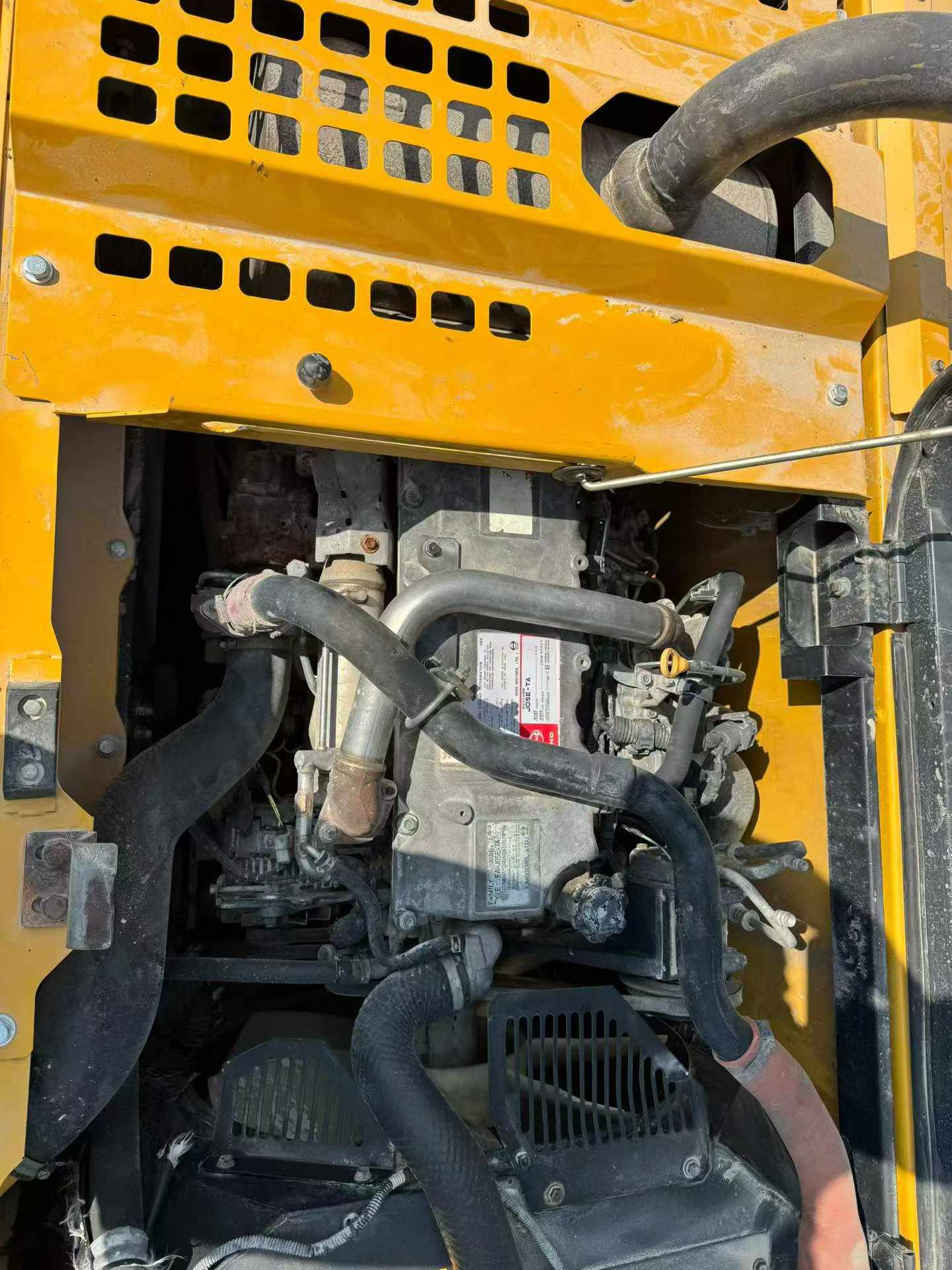 Buy Kobelco SK200-10 Used Excavator / 7