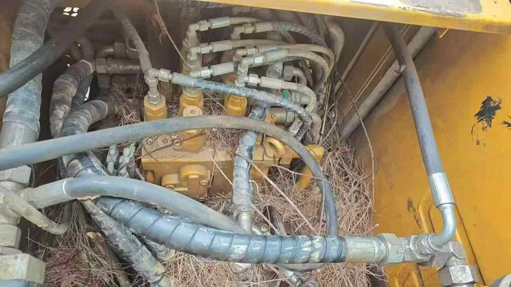 Buy Sany SY135 Used Excavator / 1