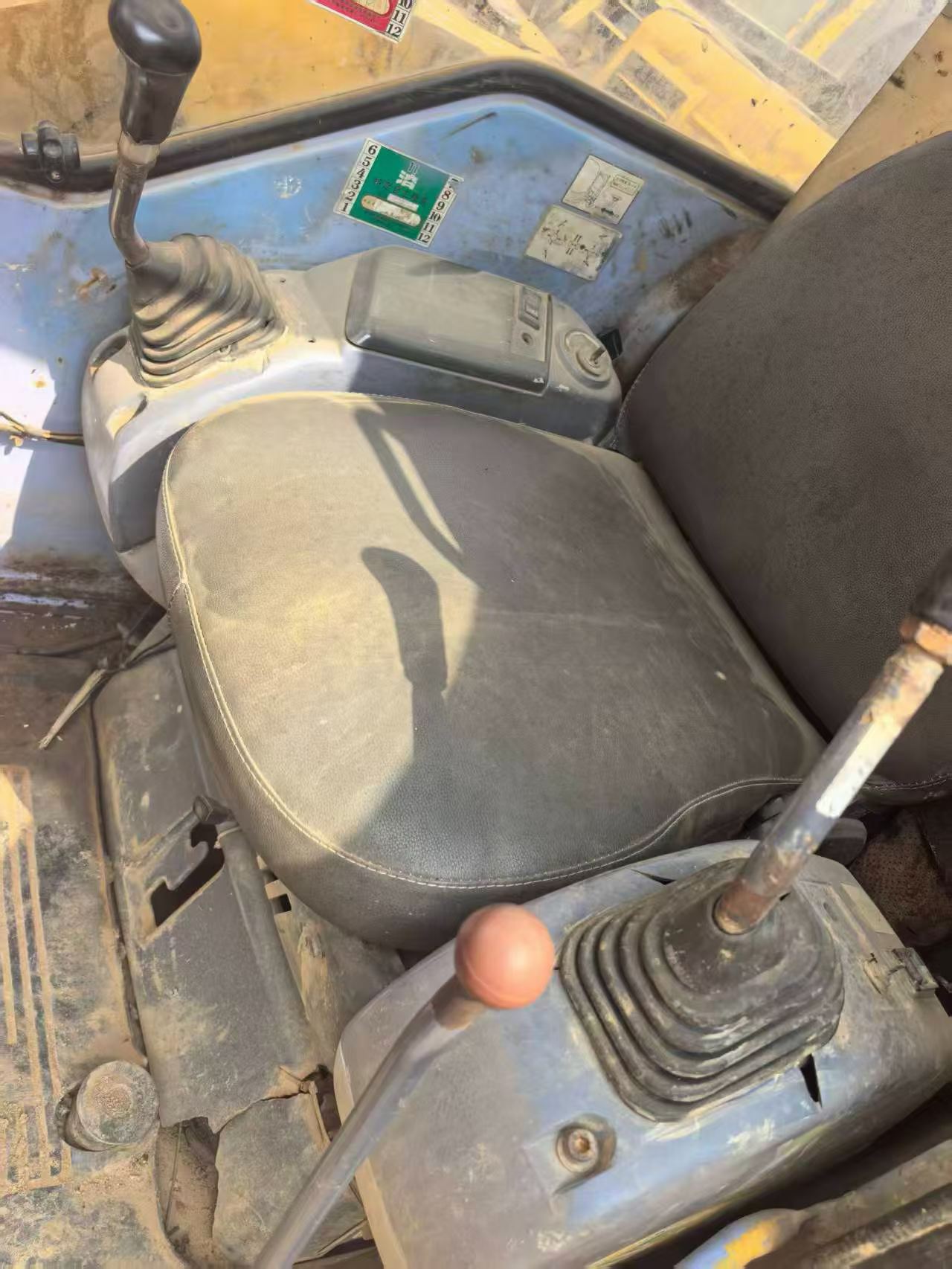Buy Komatsu PC128US Used Excavator / 2