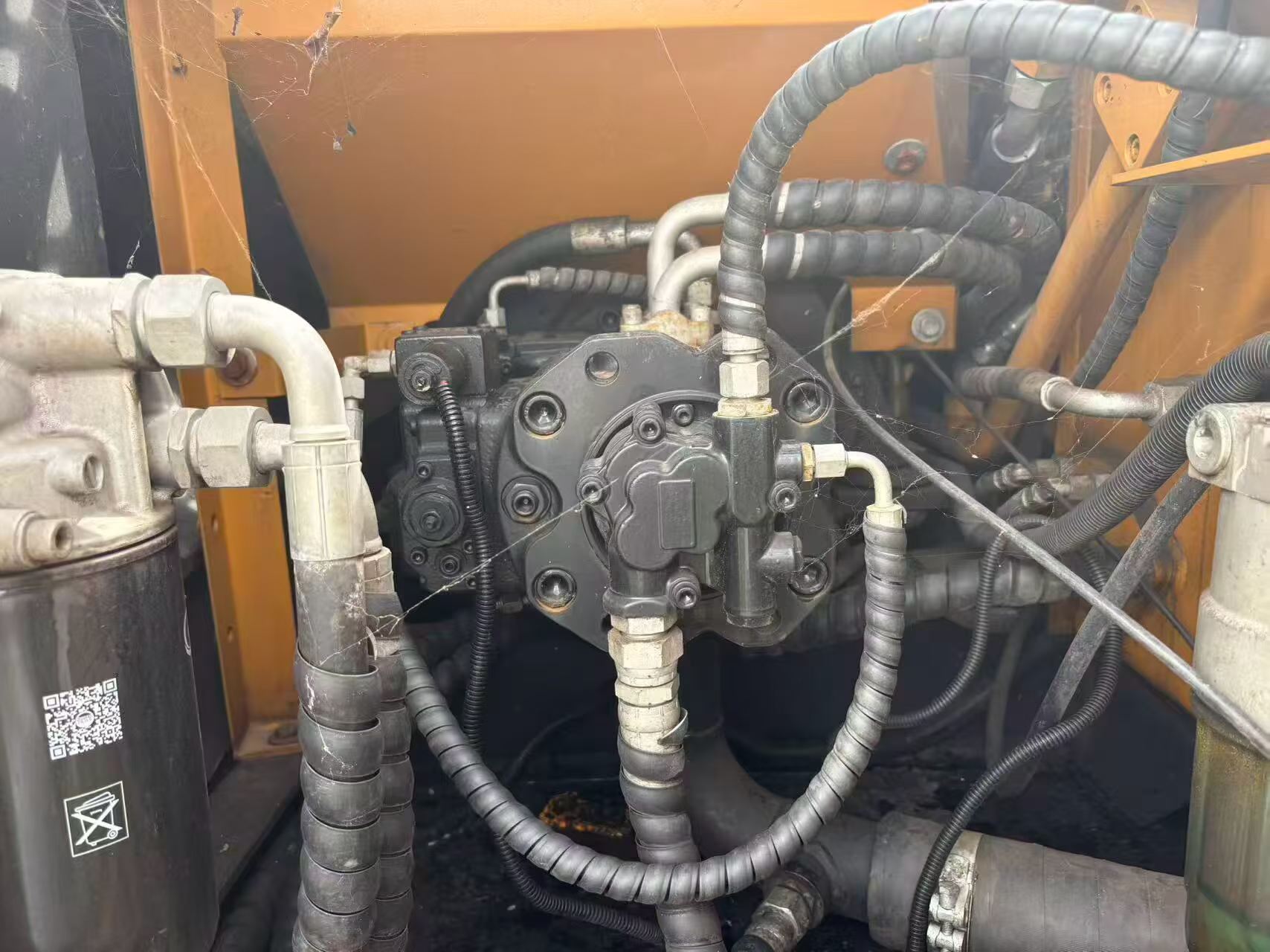 Buy Sany SY135 Used Excavator / 2