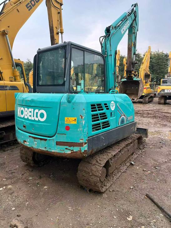 Buy Kobelco SK60 Used Excavator / 1