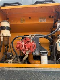 Buy Hyundai R215VS Used Excavator / 8 Buy Hyundai R215VS Used Excavator / 8