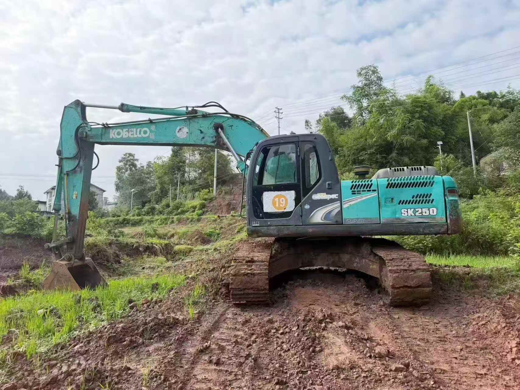 Buy Kobelco SK210-6 Used Excavator / 2