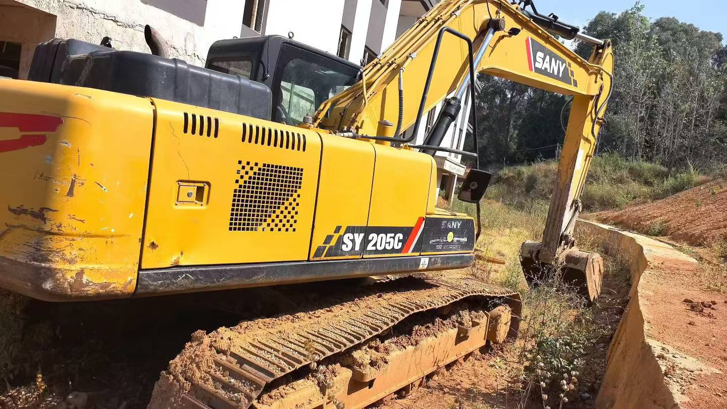 Buy Sany SY205C Used Excavator / 5