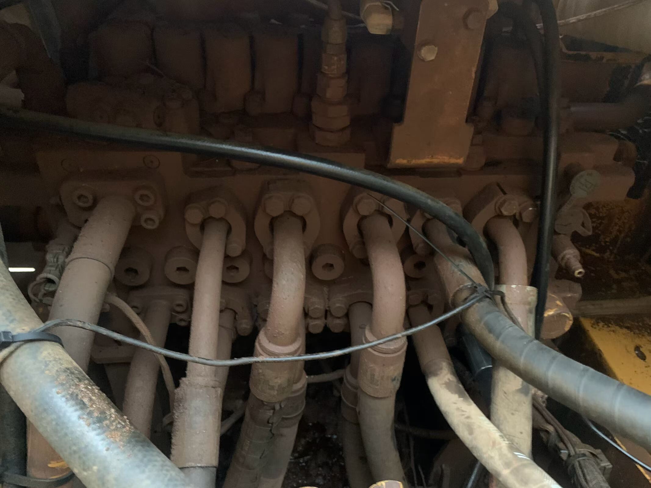 Buy Caterpillar 320A Used Excavator / 6