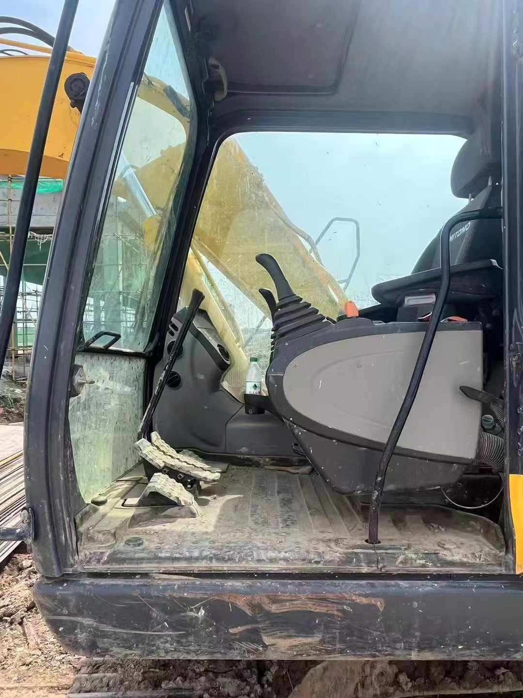 Buy Sumitomo SH130-3 Used Excavator / 8 Buy Sumitomo SH130-3 Used Excavator / 8