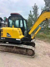 Compre Escavadeira Hyundai R60-7 Usada / 3 Compre Escavadeira Hyundai R60-7 Usada / 3