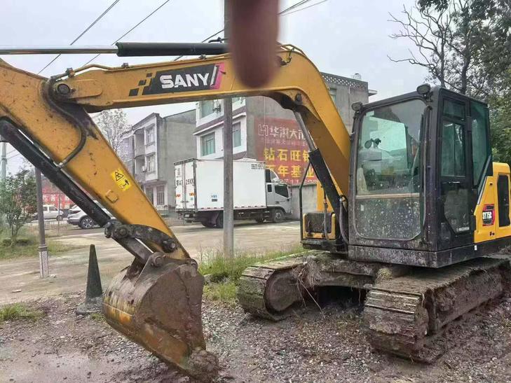 Buy Sany SY75 Used Excavator / 1
