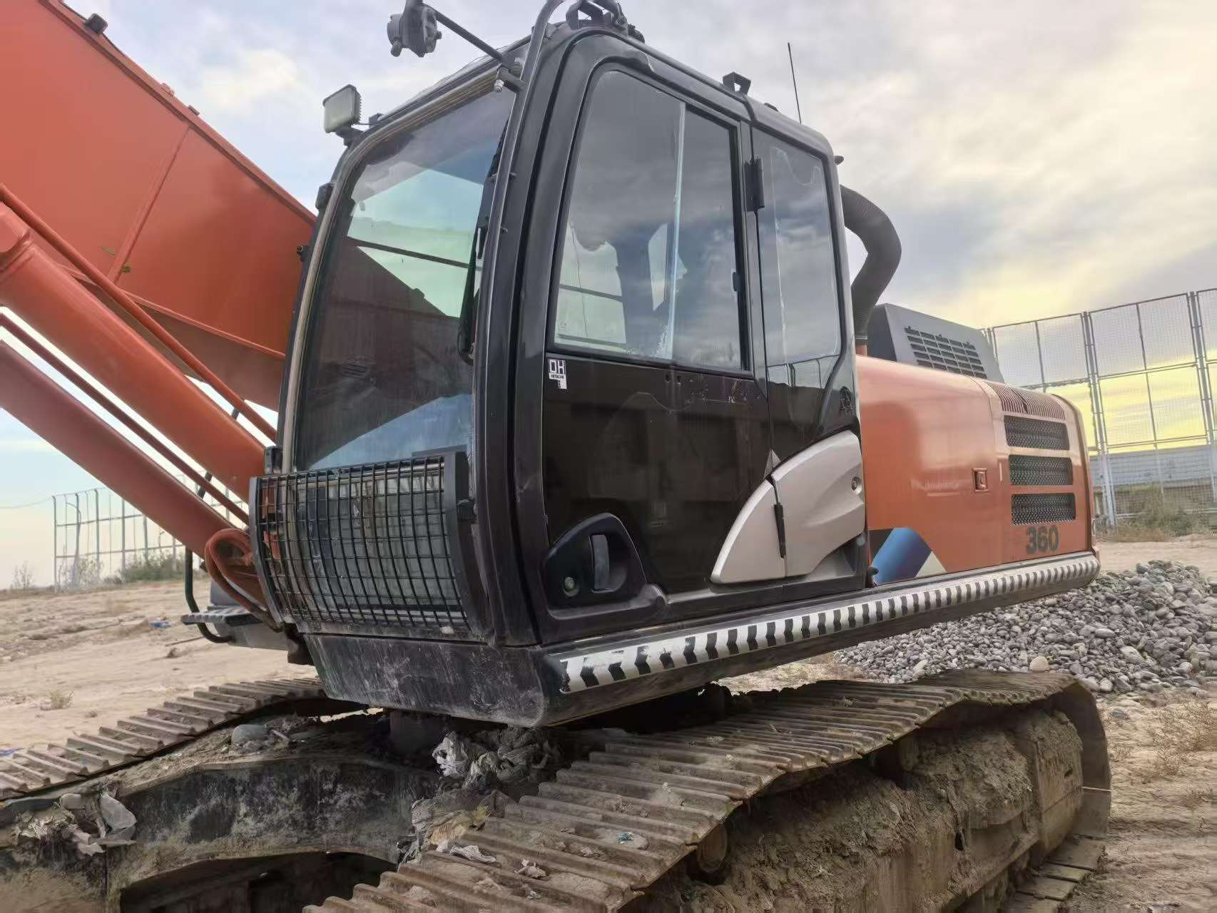 Buy Hitachi EX360-5 Used Excavator / 6