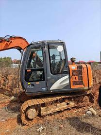 Buy Hitachi EX70 Used Excavator / 3 Buy Hitachi EX70 Used Excavator / 3