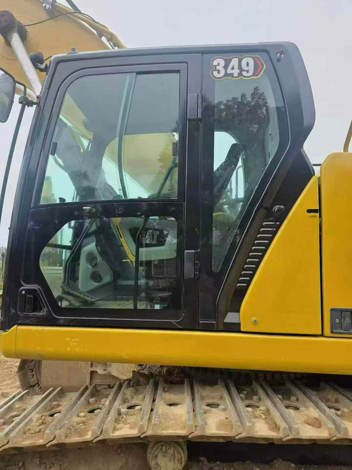 Buy Caterpillar 349E Used Excavator / 3
