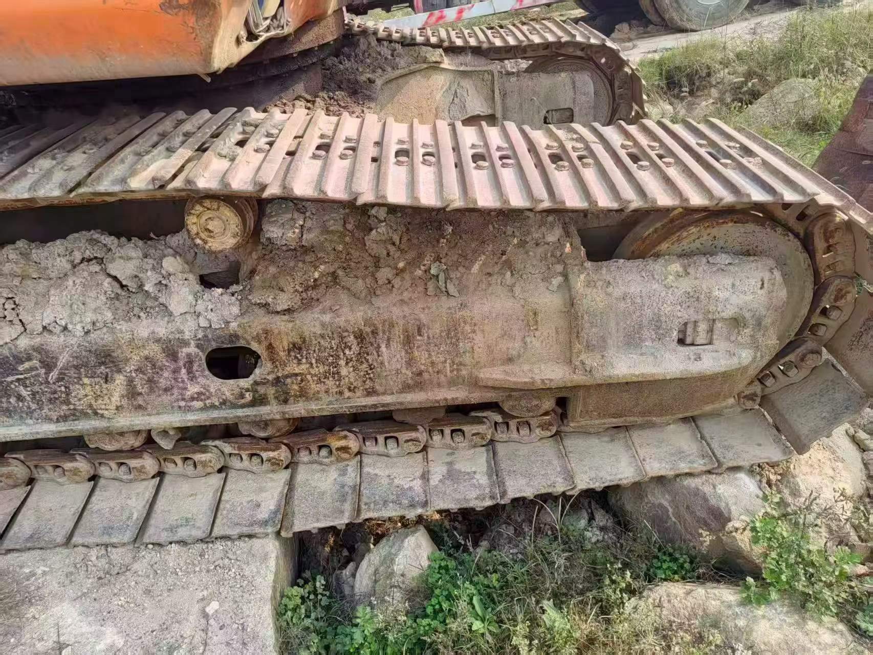 Buy Doosan DH215-7 Used Excavator / 6