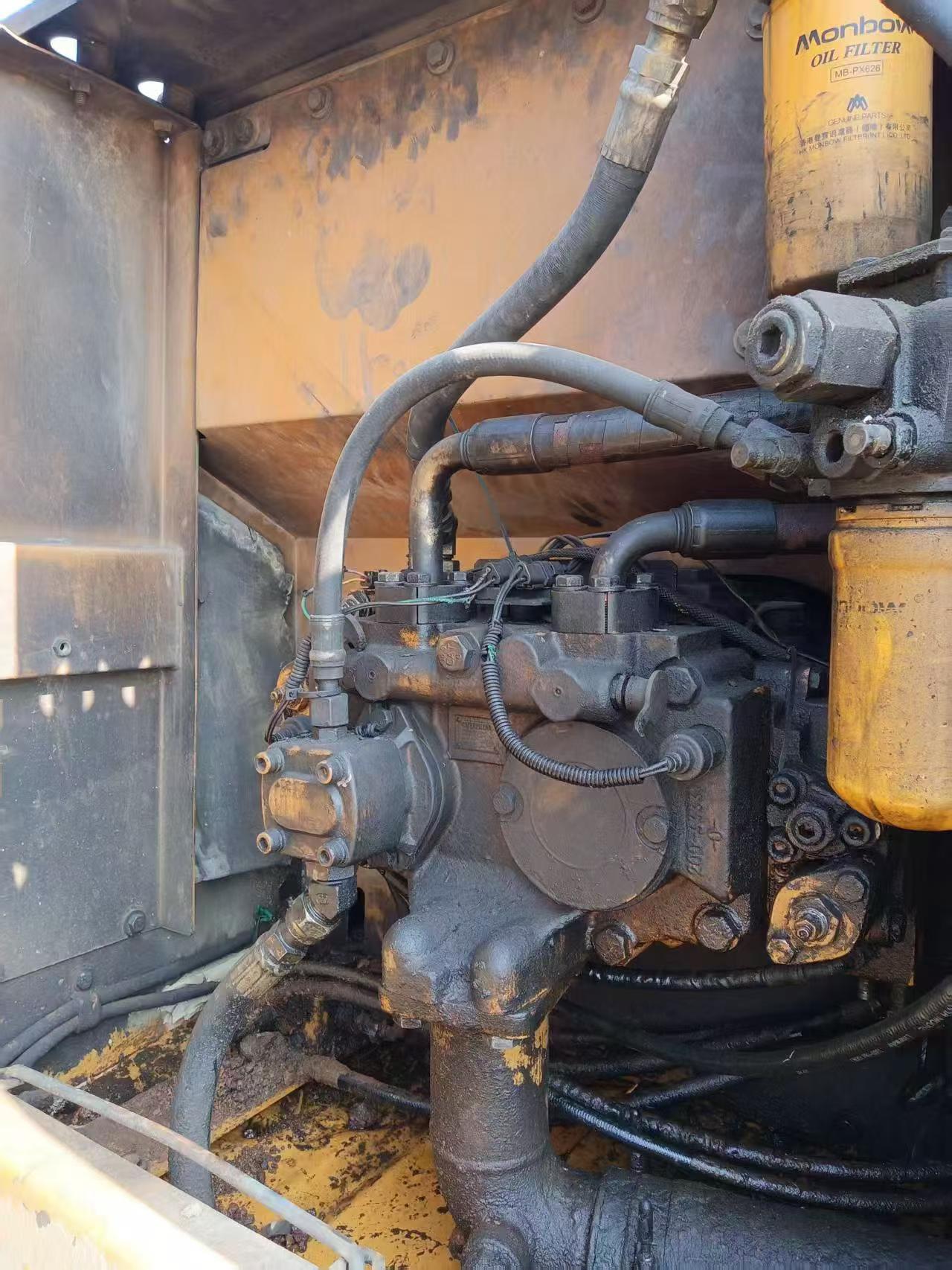 Buy Caterpillar 320A Used Excavator / 6