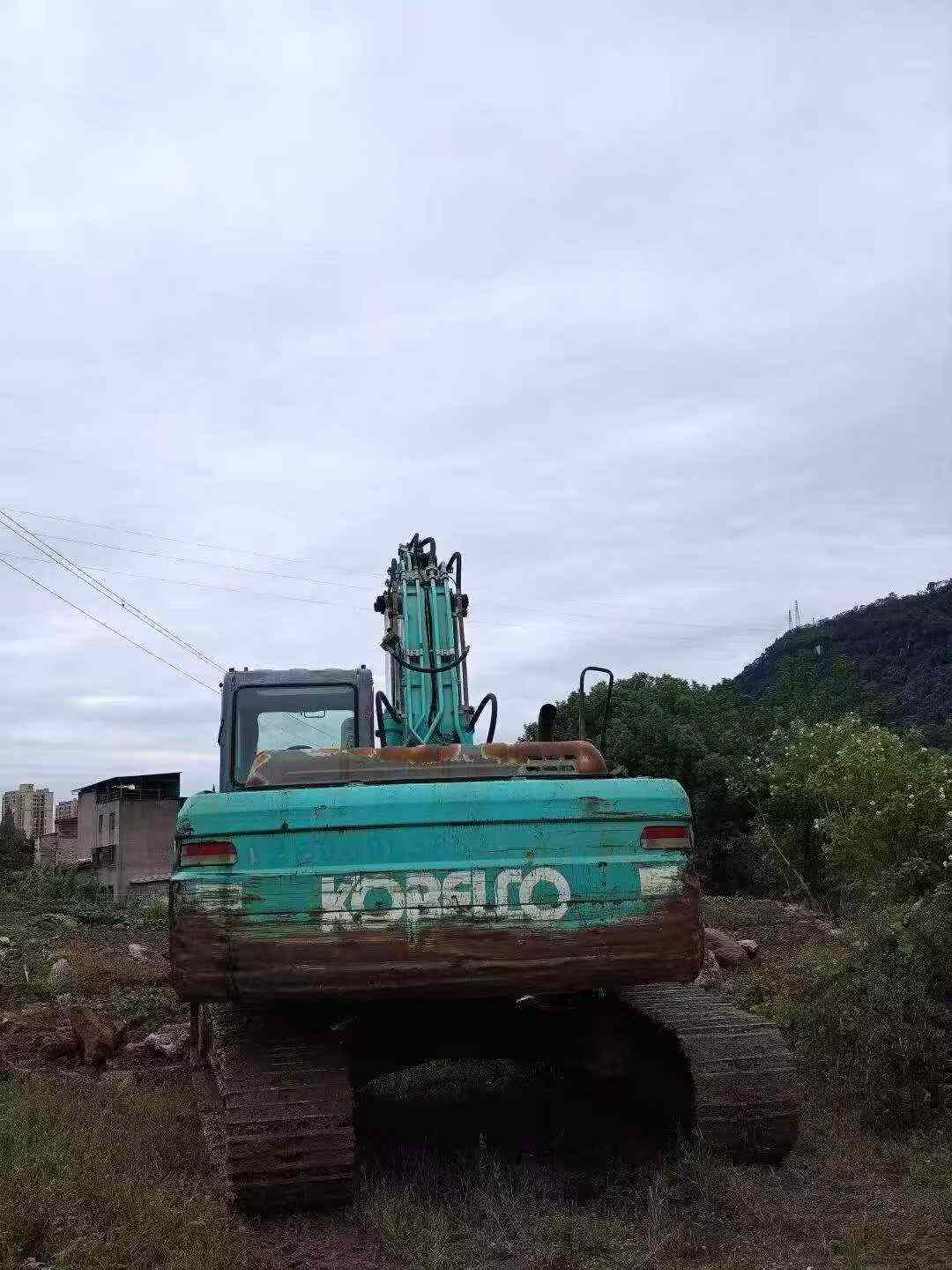 Buy Kobelco SK210 Used Excavator / 5