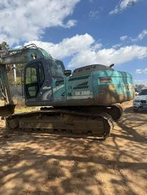 Buy Kobelco SK260 Used Excavator / 2 Buy Kobelco SK260 Used Excavator / 2