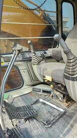 Buy Kato HD2045 Used Excavator / 4 Buy Kato HD2045 Used Excavator / 4