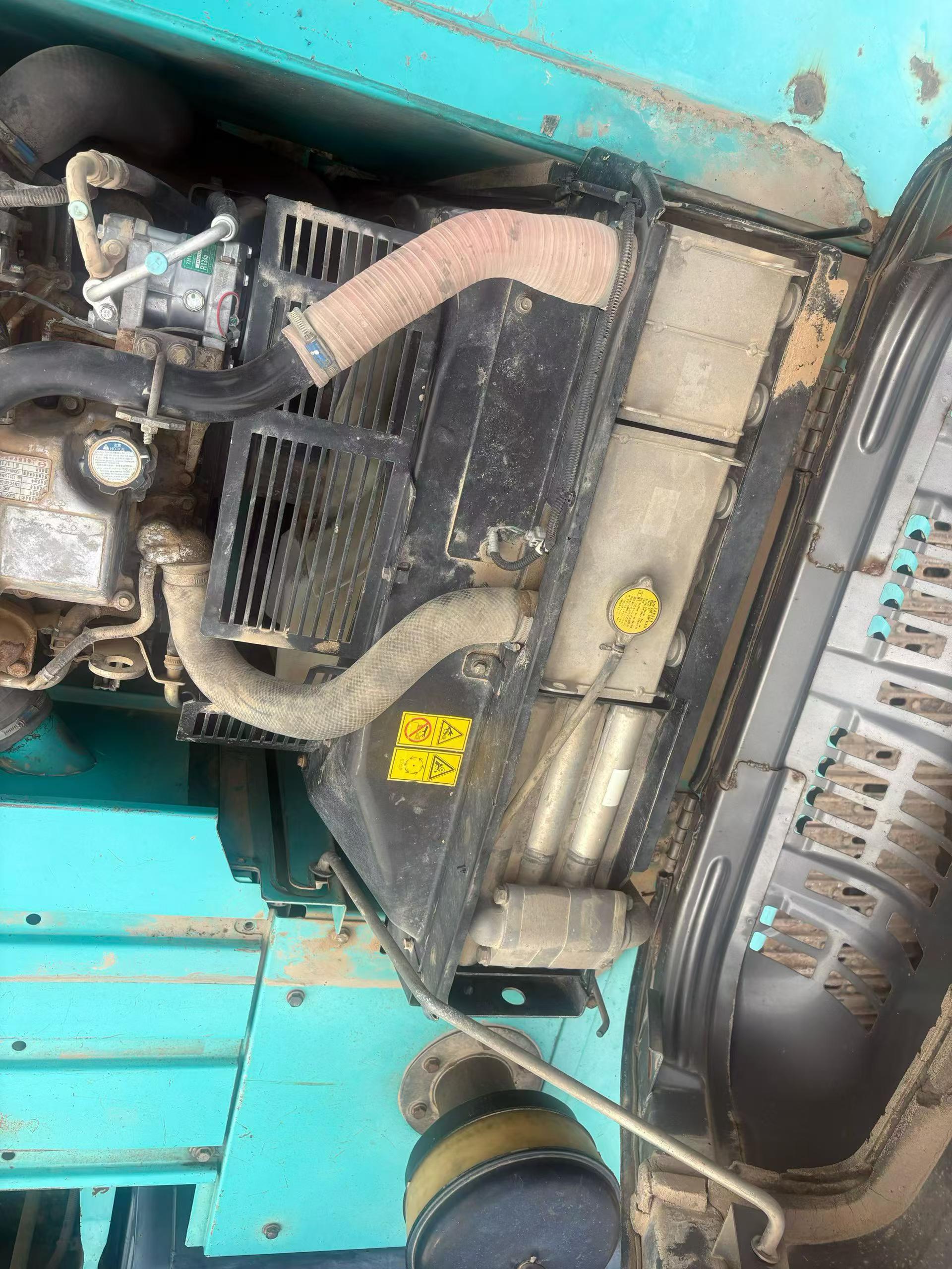 Buy Kobelco SK250 Used Excavator / 8