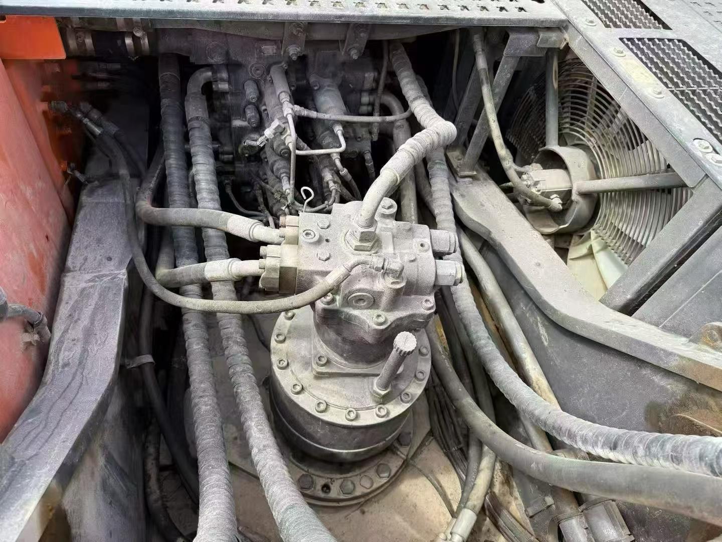 شراء حفارة Doosan DH420LC-7 مستعملة / 8