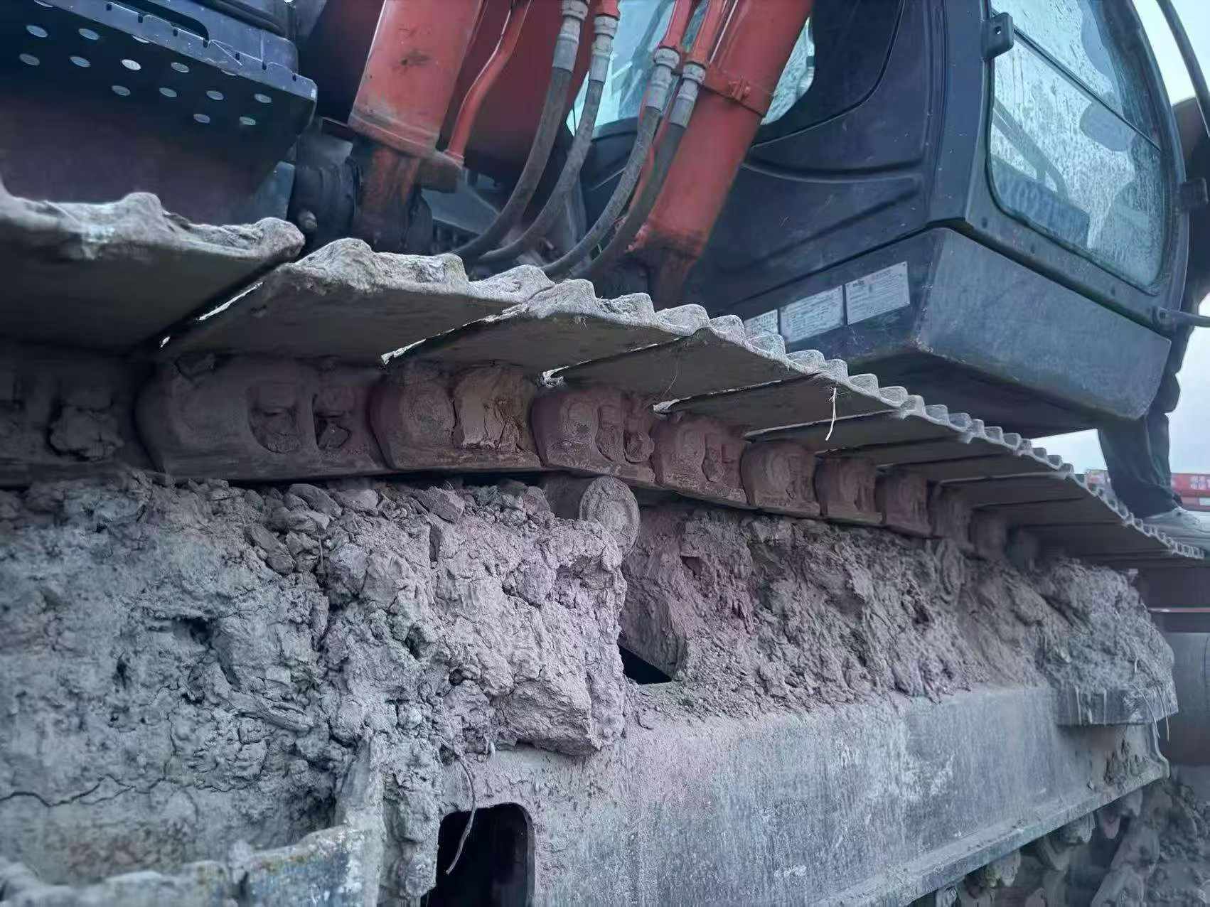 Buy Hitachi EX210-5 Used Excavator / 4