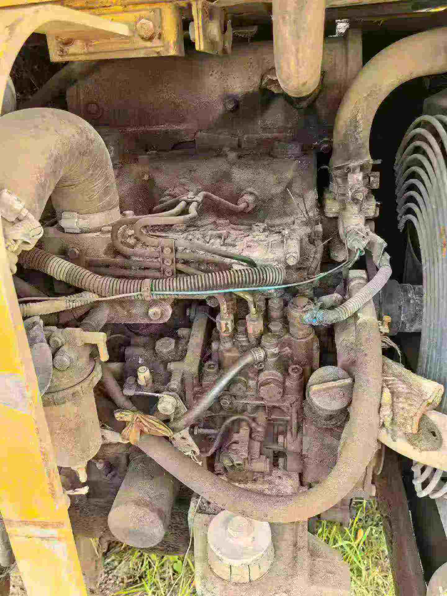 شراء حفارة Hyundai R55-7 مستعملة / 7