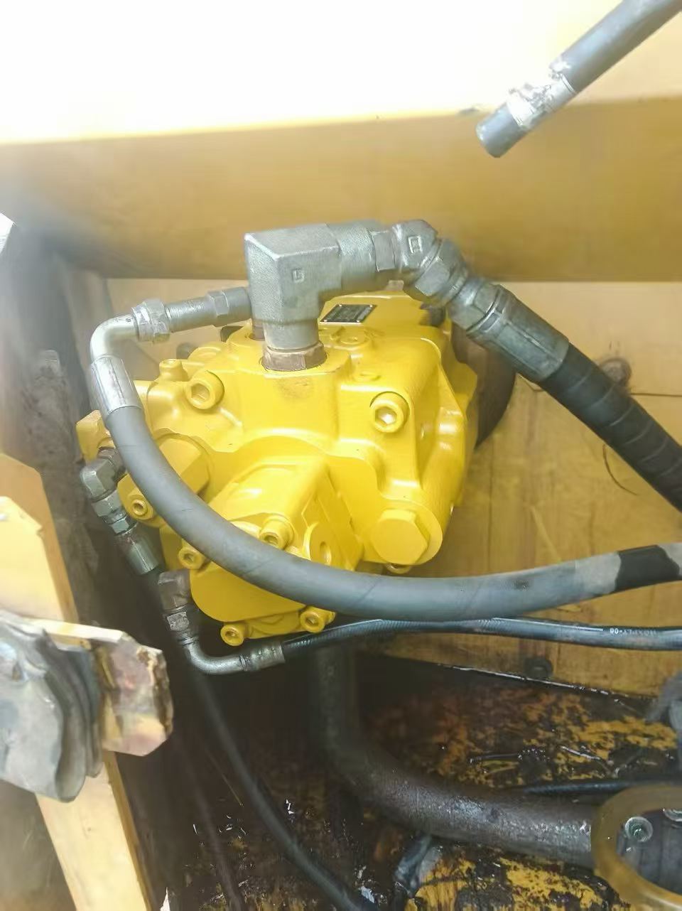 Buy Caterpillar 307B Used Excavator / 3