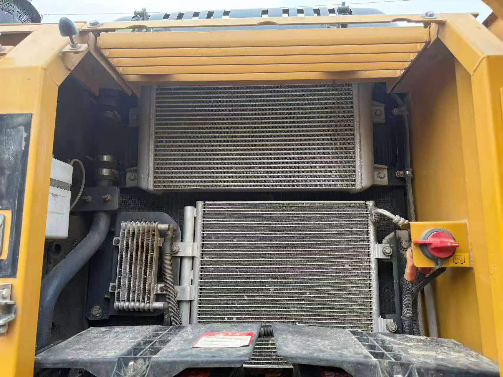 Buy XCMG XE200 Used Excavator / 9