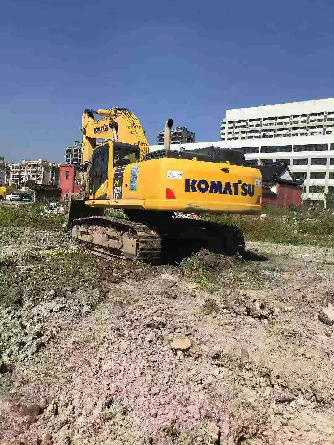 Comprar Komatsu WA500-3 Usado Escavadeira