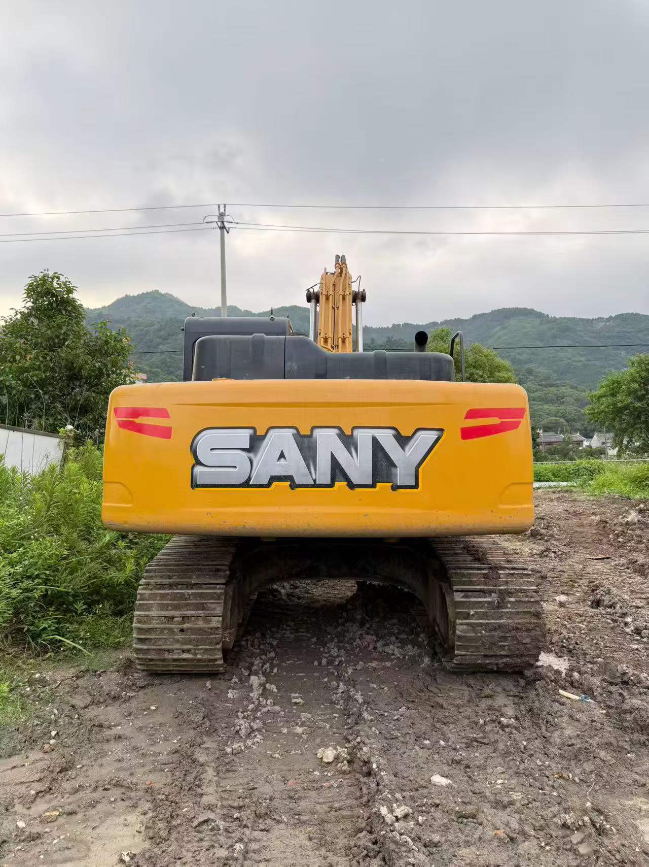 Buy Sany SY205C Used Excavator / 3