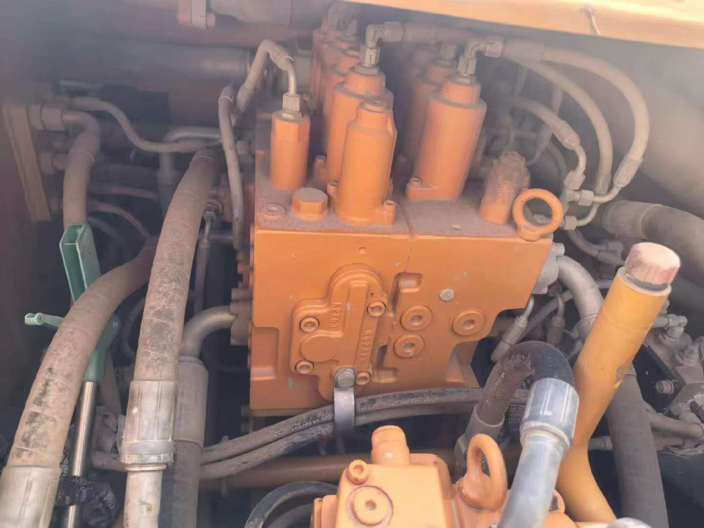 Buy Sany SY215C Used Excavator / 4