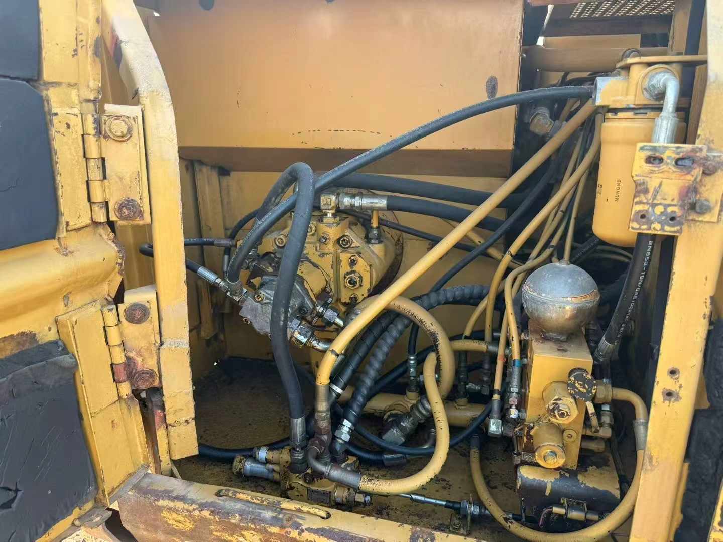 Buy Caterpillar 307B Used Excavator / 4