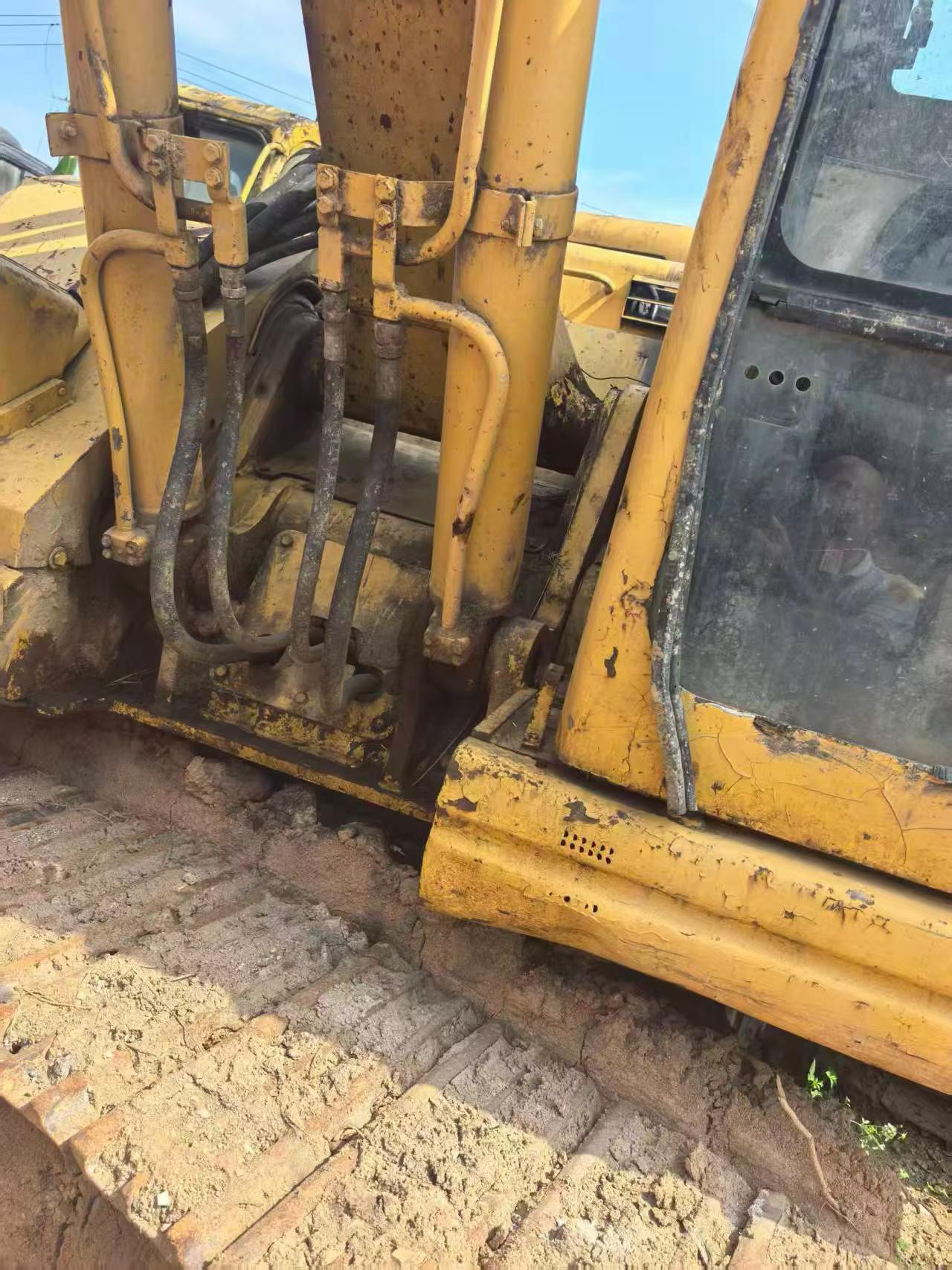 Buy Komatsu PC128US Used Excavator / 7