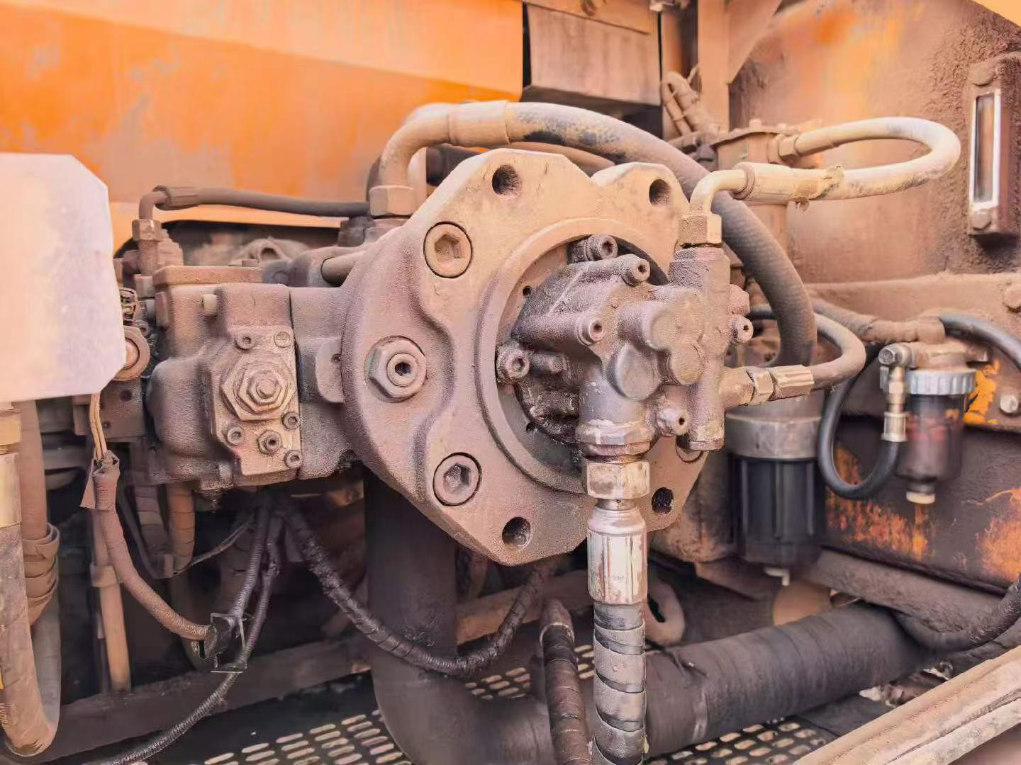 Buy Sany SY285C Used Excavator / 2